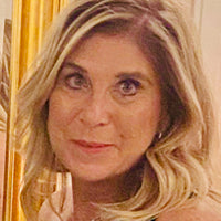 SUZANNE